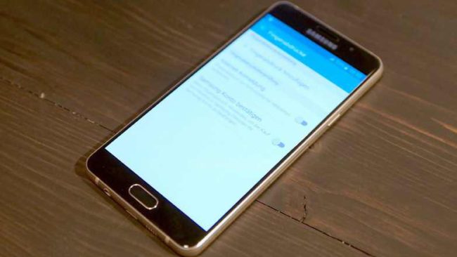 samsung galaxy a5 2016 screen