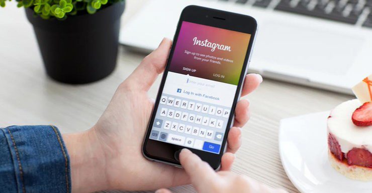 Instagram's best photos moments first is now rolling out