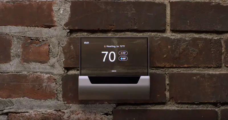 GLAS thermostat built by Johnson Controls